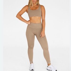 SETactive Sculptflex Leggings Size M